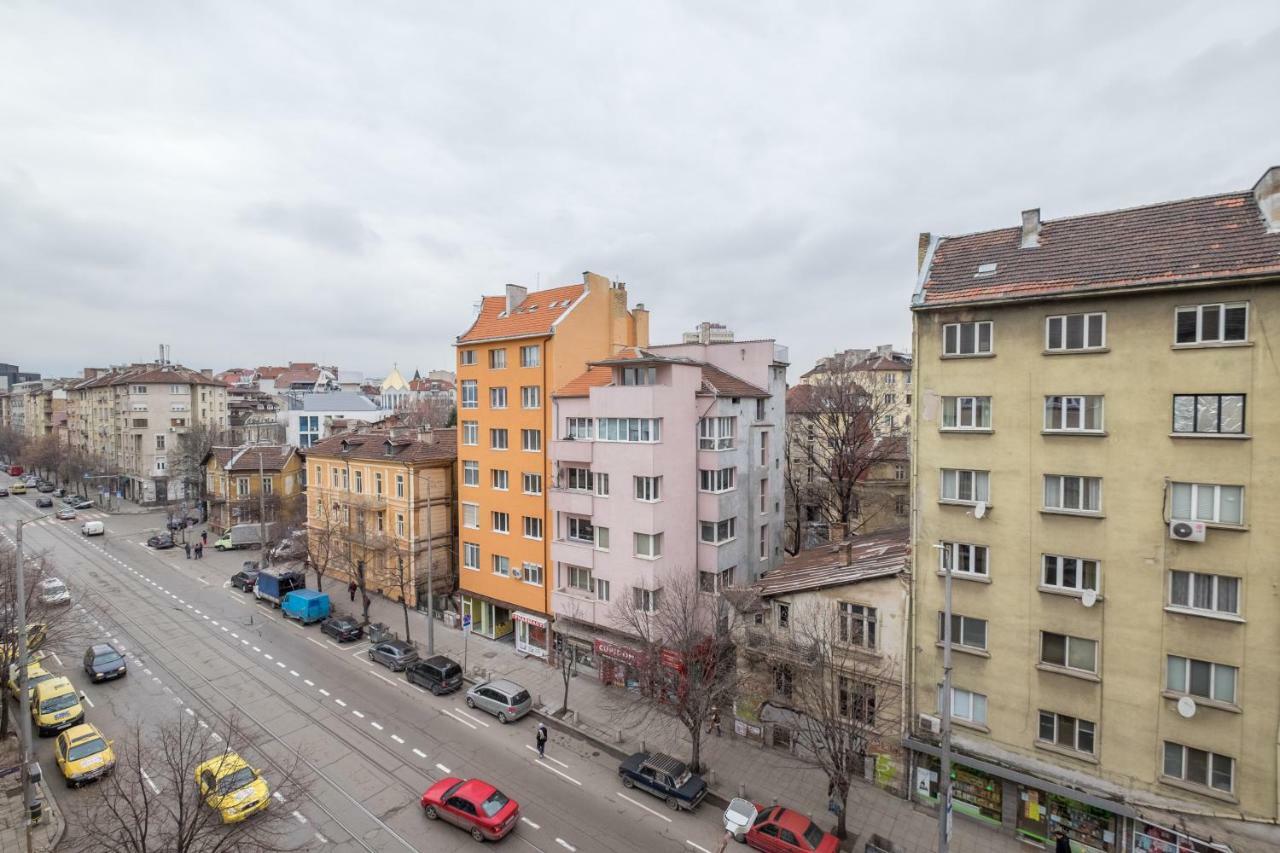 Modern 2 Bedroom Apartment Next To Vitosha Str. Sofia Extérieur photo