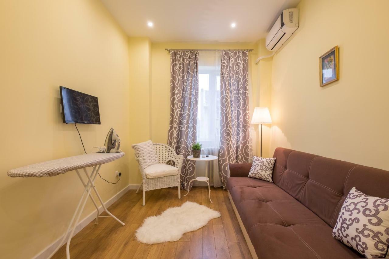 Modern 2 Bedroom Apartment Next To Vitosha Str. Sofia Extérieur photo